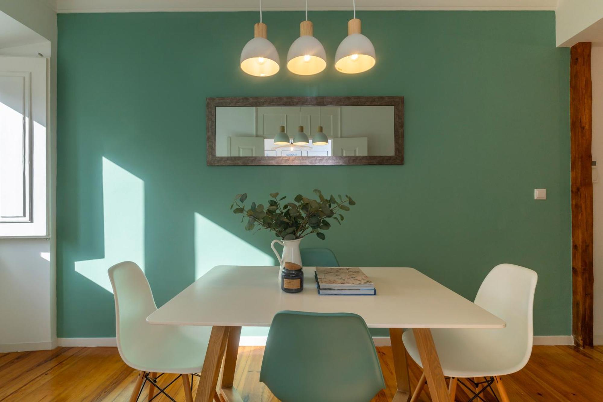 Superb Apartments Overlooking Graca In Lisboa Екстериор снимка
